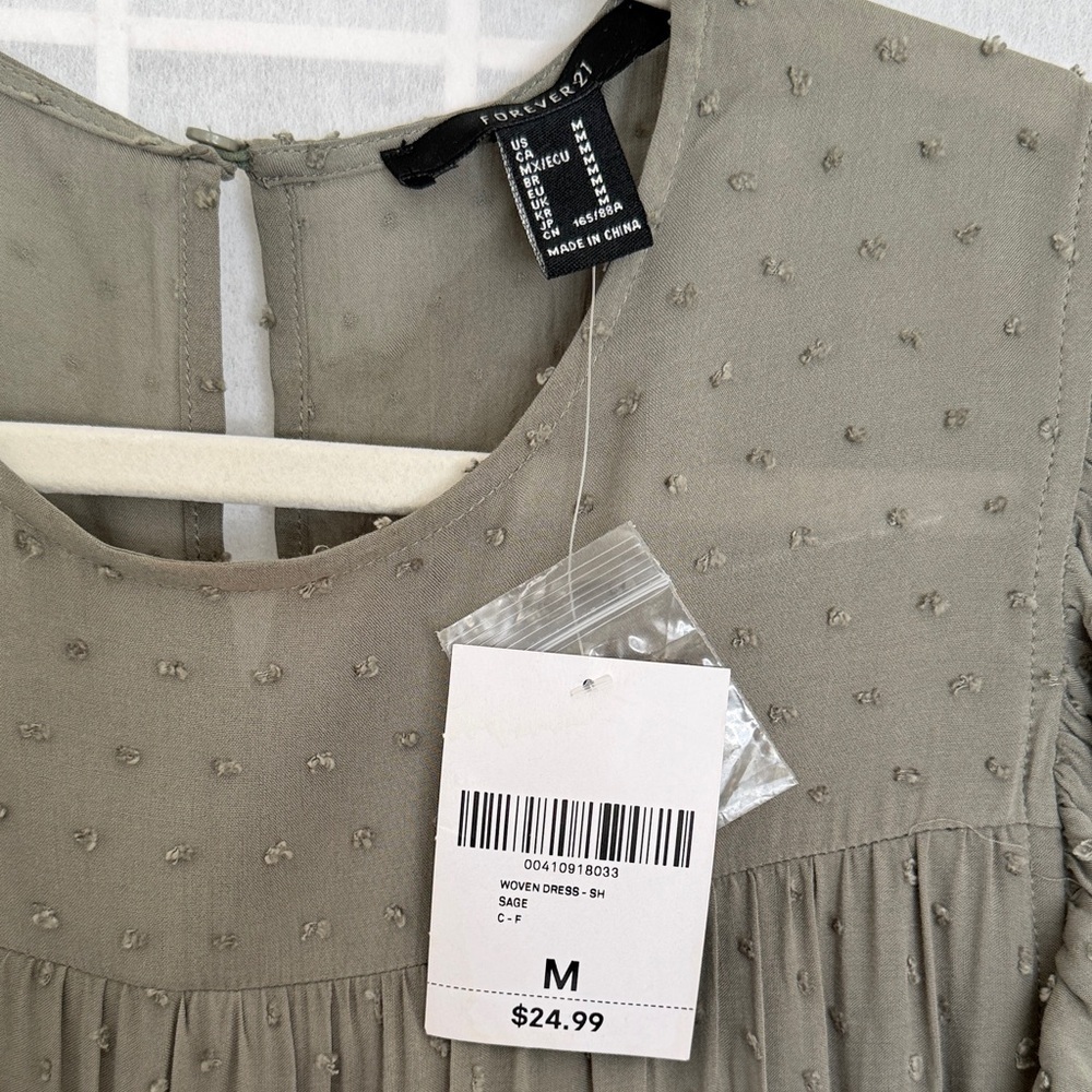 Forever 21 Sage Textured Boho Mini Dress Size Medium - Picture 3 of 5